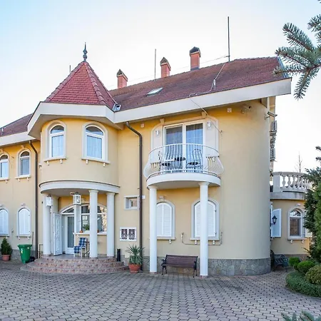 Rosa 4* Hajdúszoboszló